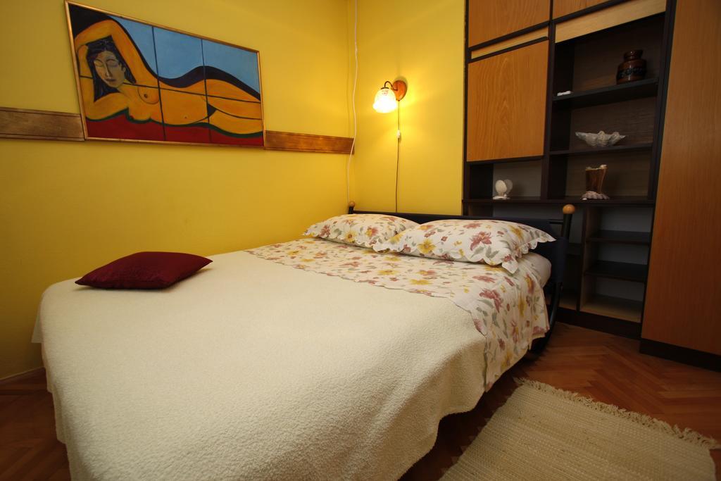 Apartments Delfin Tučepi Rom bilde