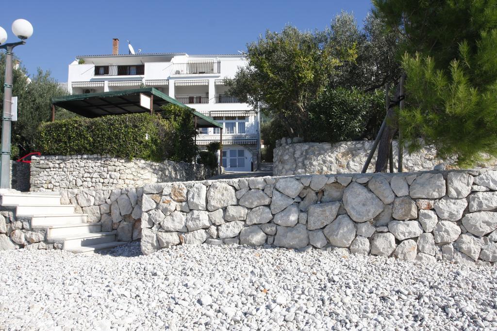 Apartments Delfin Tučepi Eksteriør bilde