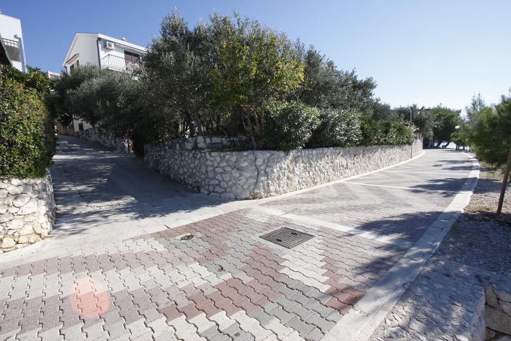 Apartments Delfin Tučepi Eksteriør bilde