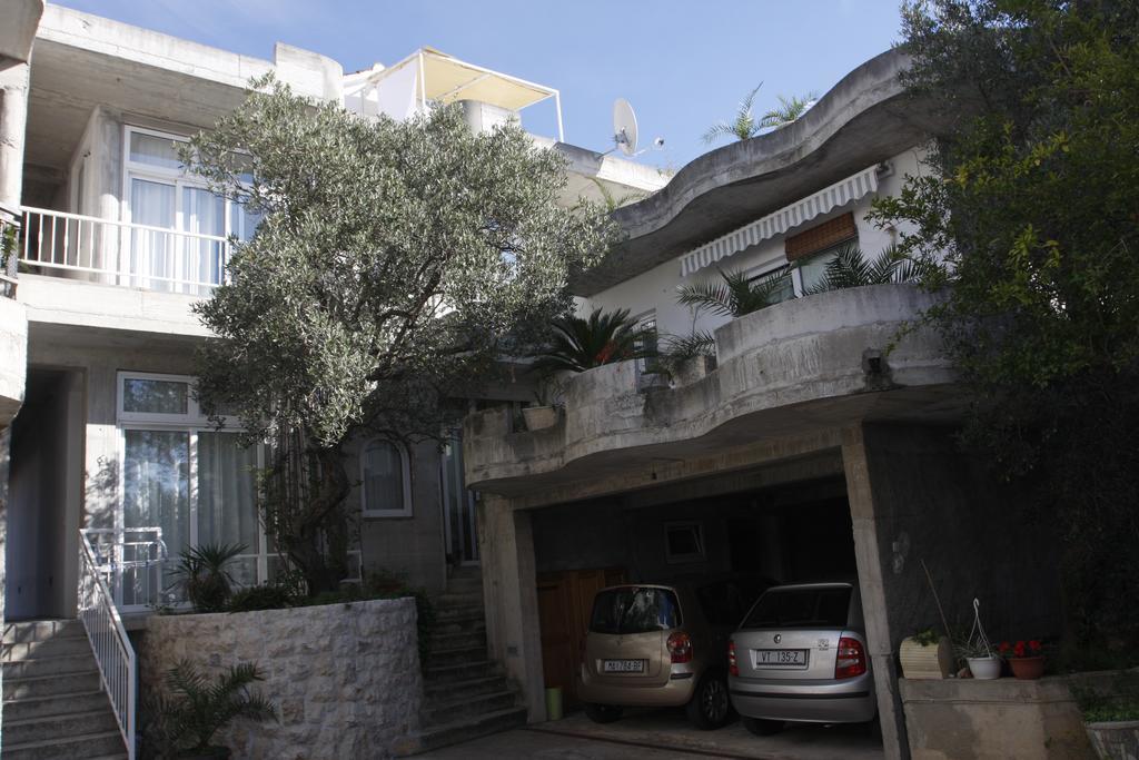 Apartments Delfin Tučepi Eksteriør bilde