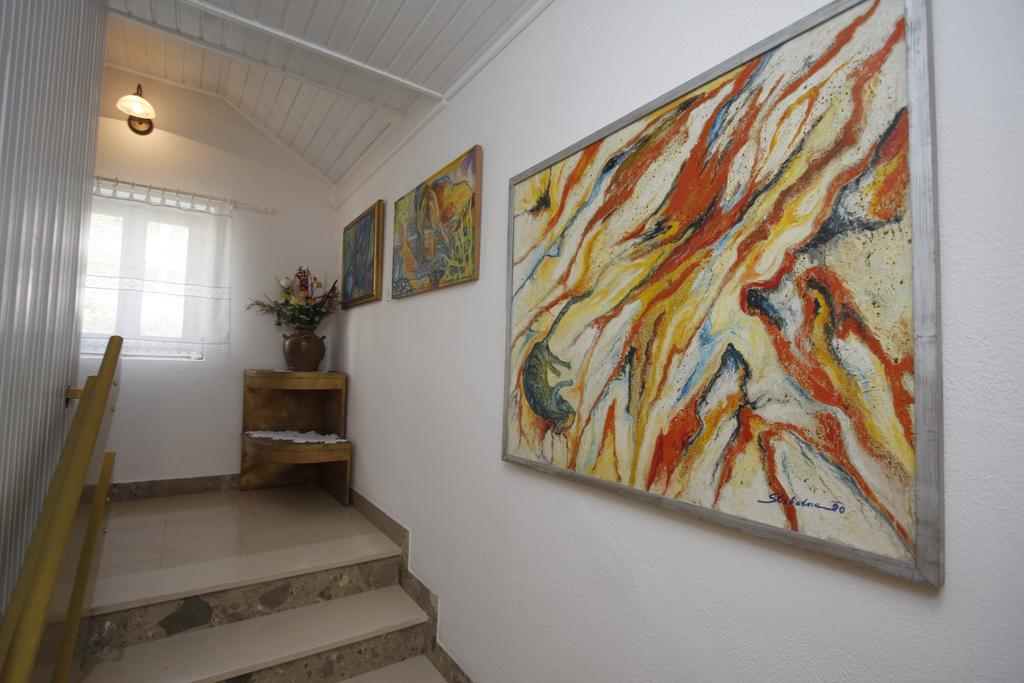 Apartments Delfin Tučepi Eksteriør bilde