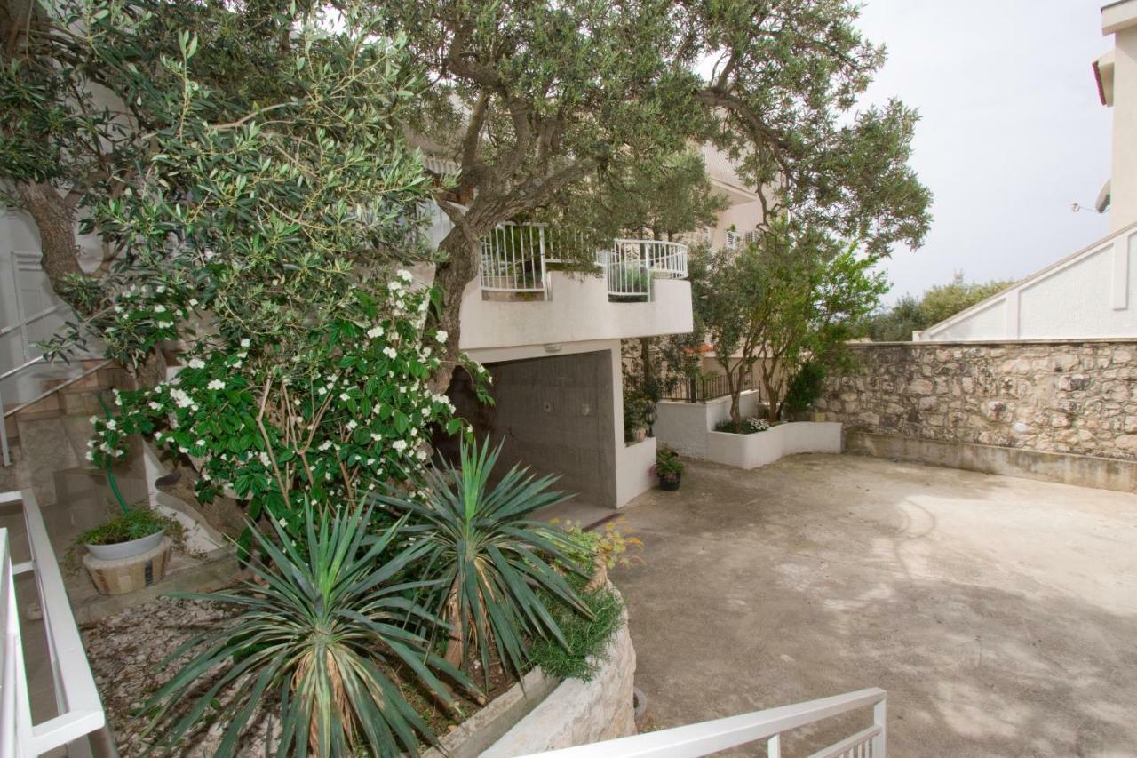 Apartments Delfin Tučepi Eksteriør bilde